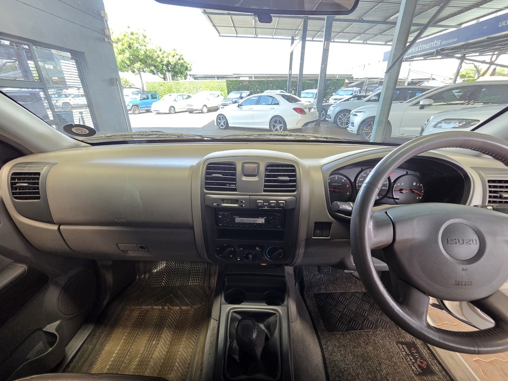 ISUZU KB KB 300 TDi LX 4X4 P/U D/C - 15