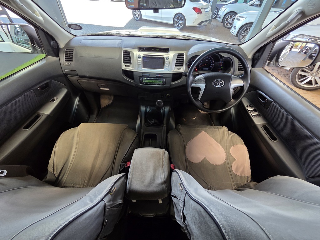 TOYOTA HI-LUX HILUX 3.0 D-4D RAIDER R/B P/U D/C - 10