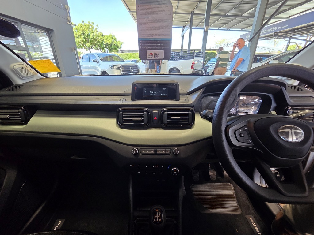 TATA PUNCH PUNCH 1.2 ADVENTURE - 14