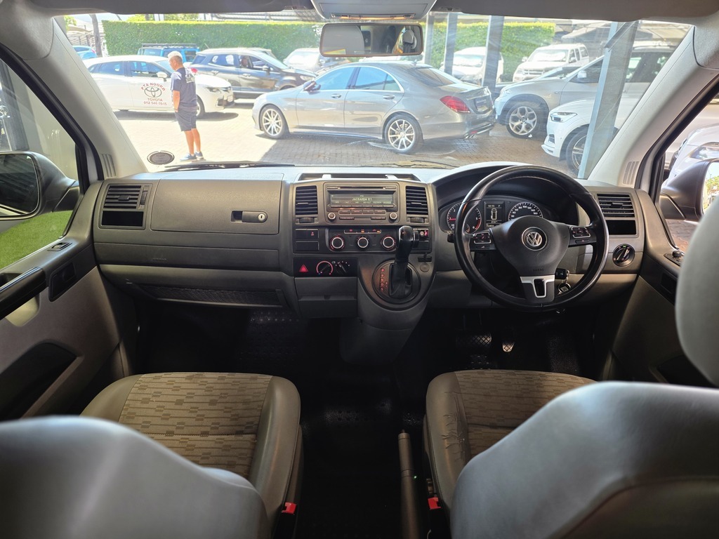 VOLKSWAGEN TRANSPORTER T5 C/BUS 2.0 BiTDi SWB 132 KW DSG F/C P/V - 10