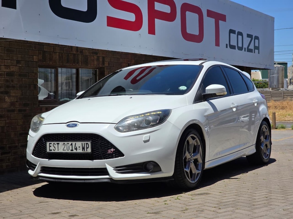 2013 FORD FOCUS for sale on 5DayDeals South Africa