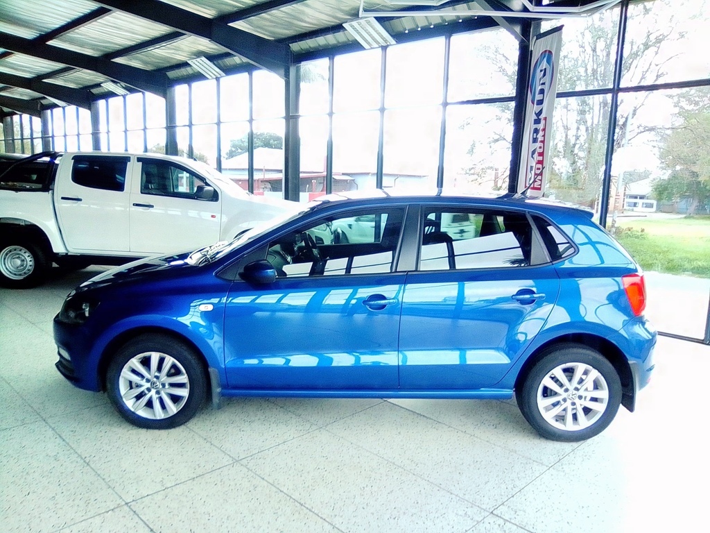 Thumbnail Image Thumbnail Image