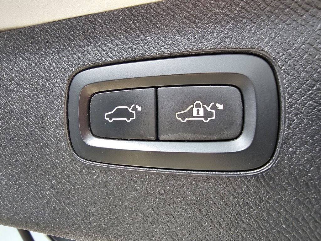 VOLVO XC90 XC90 D4 INSCRIPTION - 20