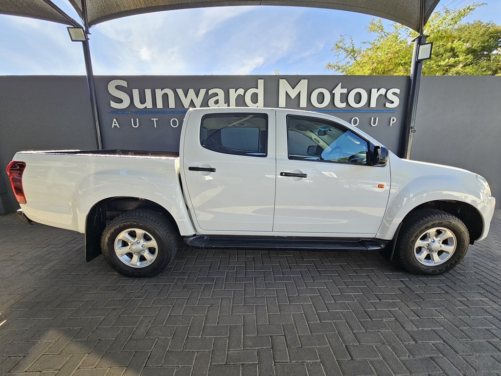 ISUZU D-MAX D-MAX 250 HO HI-RIDE D/C P/U - 10