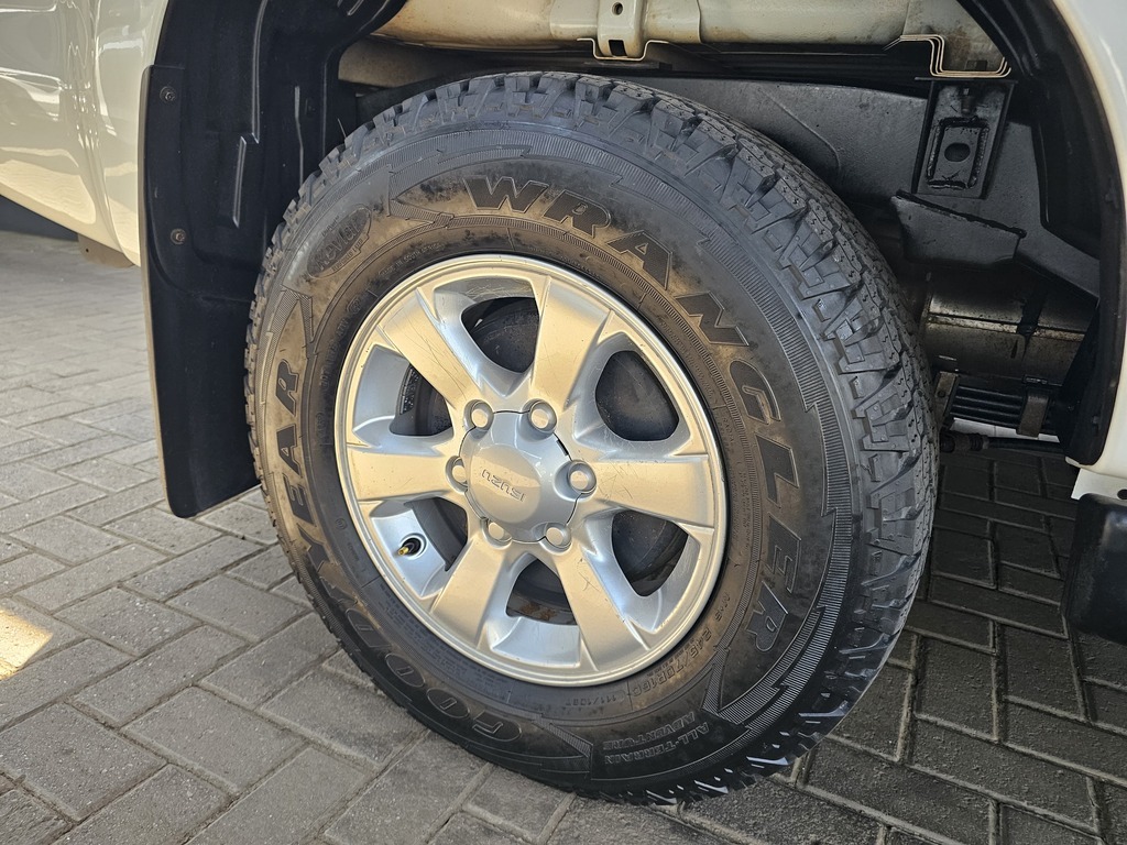 ISUZU D-MAX D-MAX 250 HO HI-RIDE D/C P/U - 9
