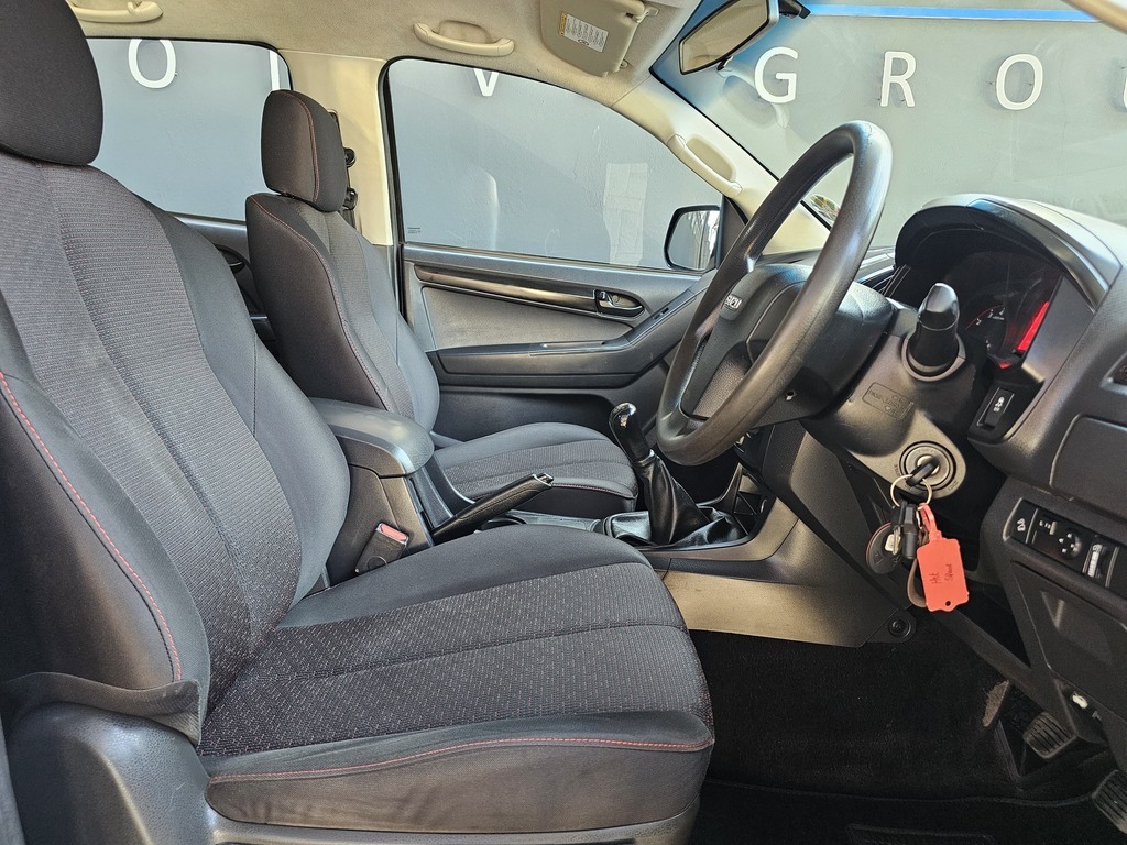 ISUZU D-MAX D-MAX 250 HO HI-RIDE D/C P/U - 11