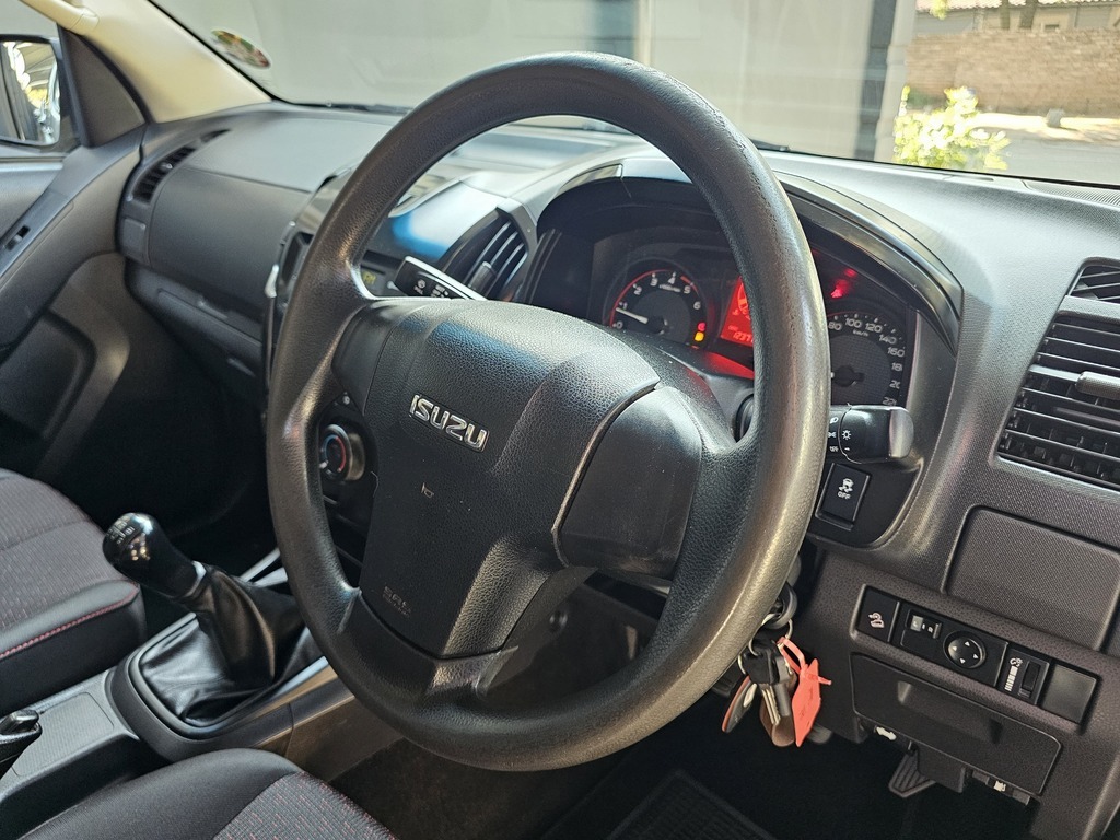 ISUZU D-MAX D-MAX 250 HO HI-RIDE D/C P/U - 5