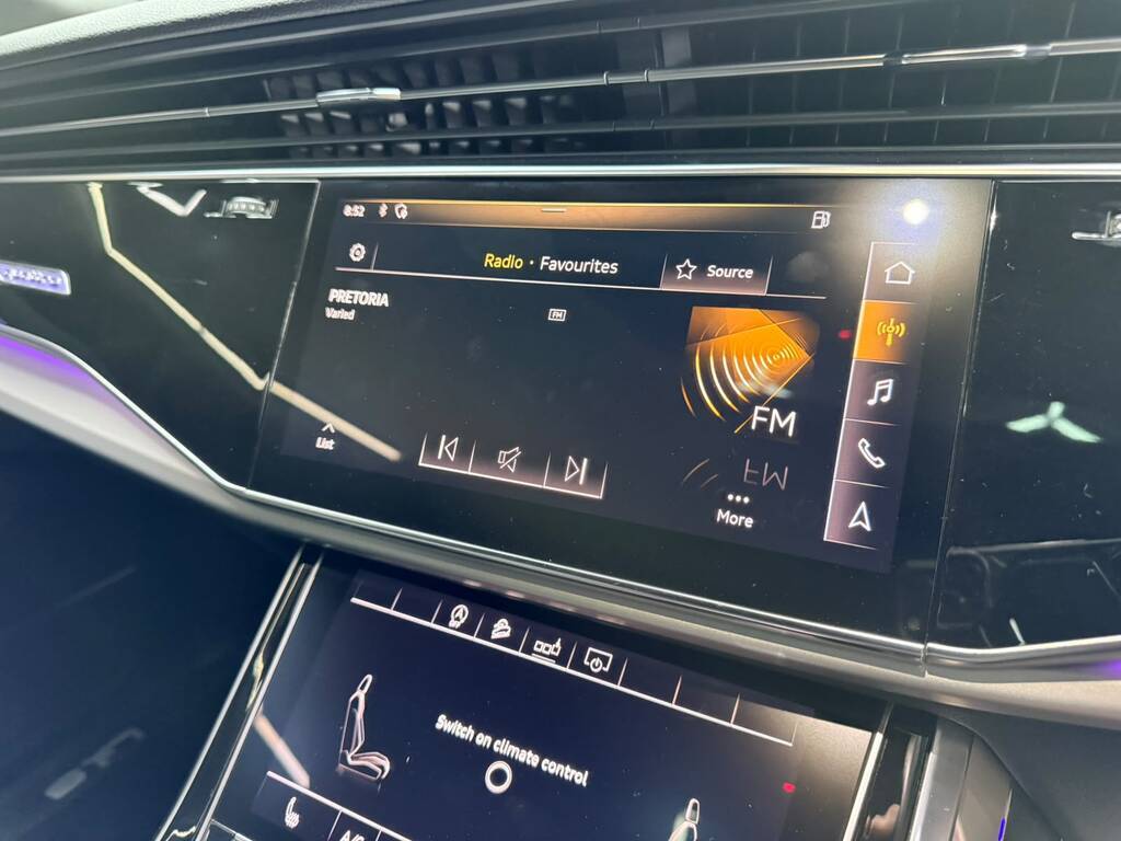 AUDI Q8 Q8 55TFSI QUATTRO TIP - 17