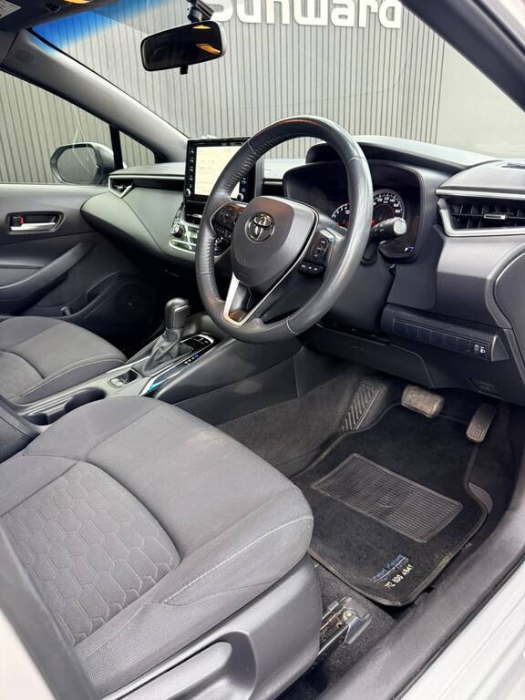 TOYOTA COROLLA COROLLA 1.2T XS CVT (5DR) - 10