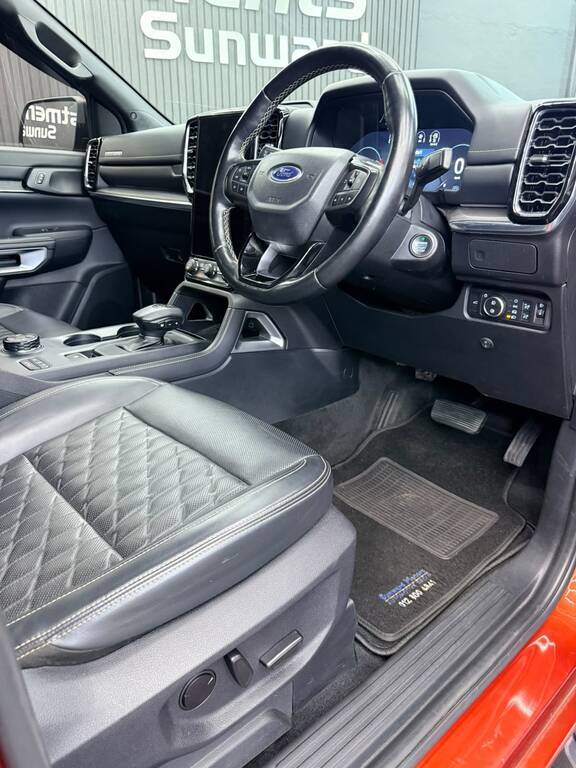 FORD EVEREST EVEREST 3.0D V6 PLATINUM AWD A/T - 15