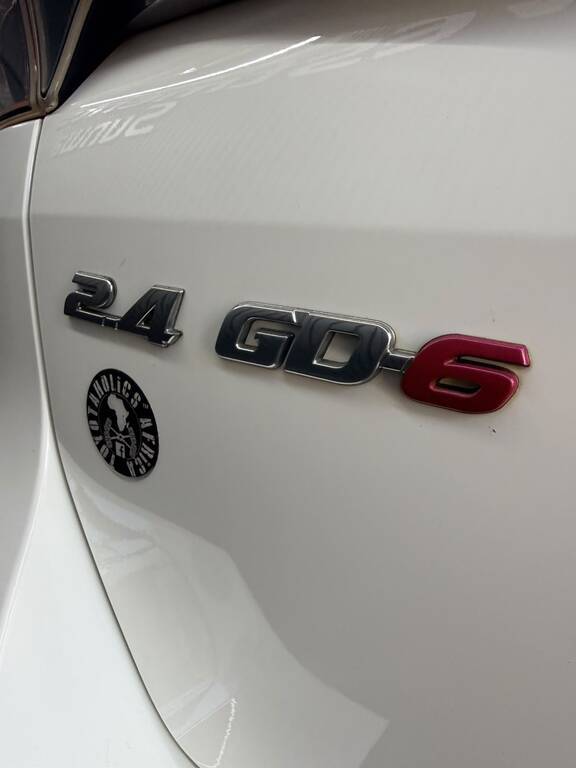 TOYOTA FORTUNER FORTUNER 2.4GD-6 R/B A/T - 10