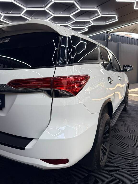TOYOTA FORTUNER FORTUNER 2.4GD-6 R/B A/T - 5