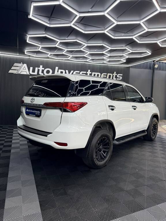 TOYOTA FORTUNER FORTUNER 2.4GD-6 R/B A/T - 6