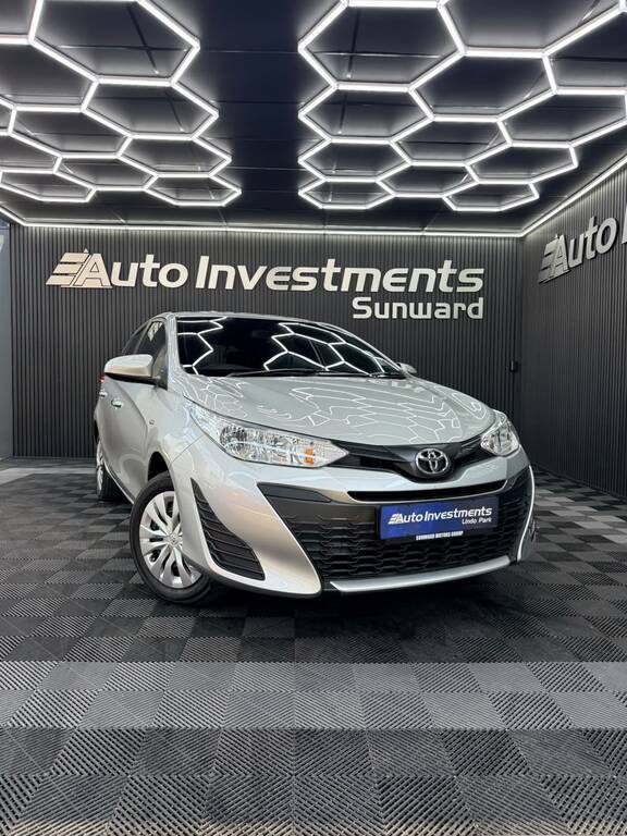 TOYOTA YARIS YARIS 1.5 Xi 5Dr - 1