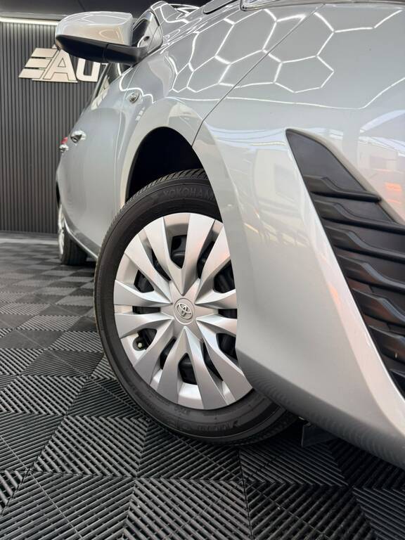 TOYOTA YARIS YARIS 1.5 Xi 5Dr - 3
