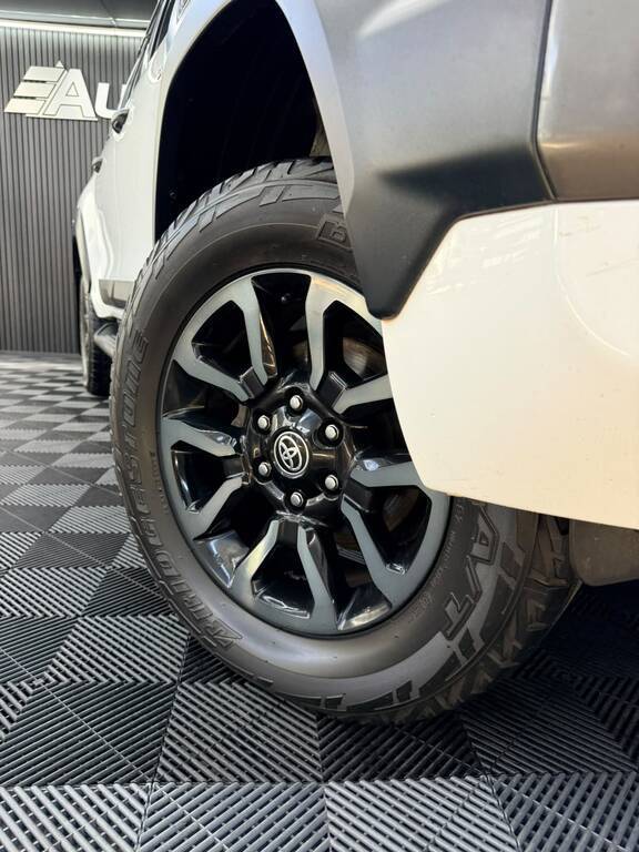 TOYOTA HILUX HILUX 2.8 GD-6 RB 21 LEGEND RS 4X4 P/U D/C - 3