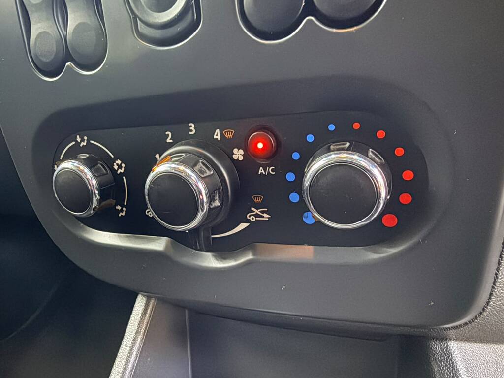 NISSAN NP200 NP200 1.5 DCi  A/C SAFETY PACK P/U S/C - 17