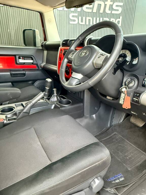 TOYOTA LANDCRUISER L/CRUISER FJ 4.0 V6 CRUISER - 15