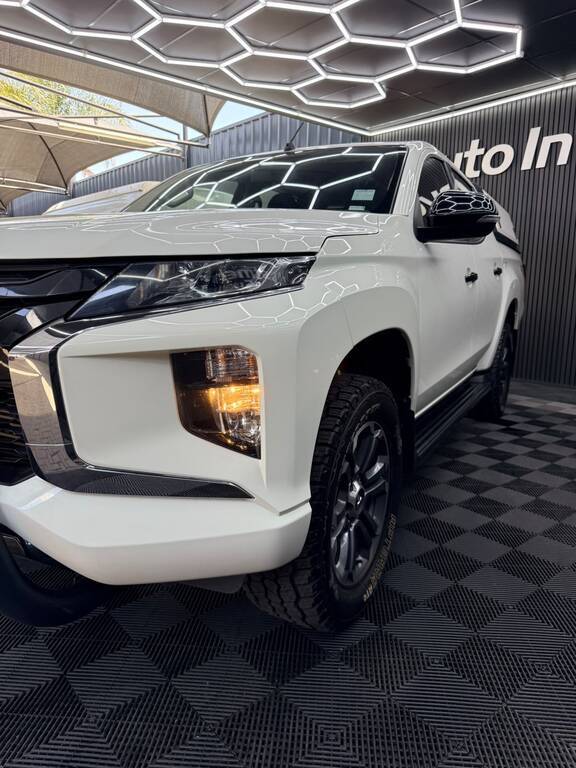 MITSUBISHI TRITON TRITON 2.4Di- DC GL P/U D/C - 13