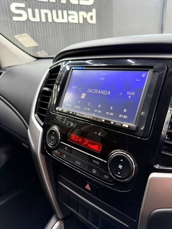 MITSUBISHI TRITON TRITON 2.4Di- DC GL P/U D/C - 18