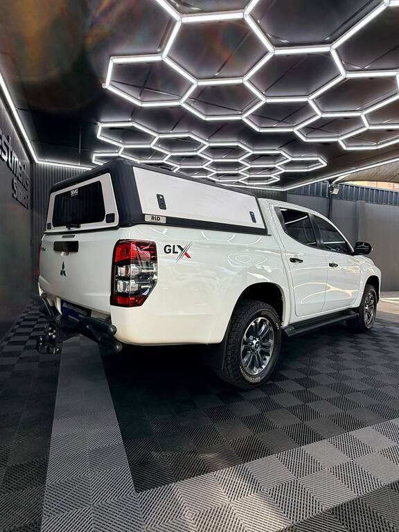 MITSUBISHI TRITON TRITON 2.4Di- DC GL P/U D/C - 2