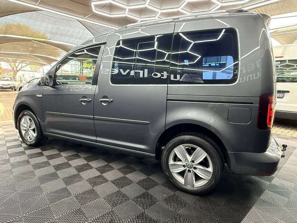 VOLKSWAGEN CADDY CADDY 1.0 TSI TRENDLINE - 17
