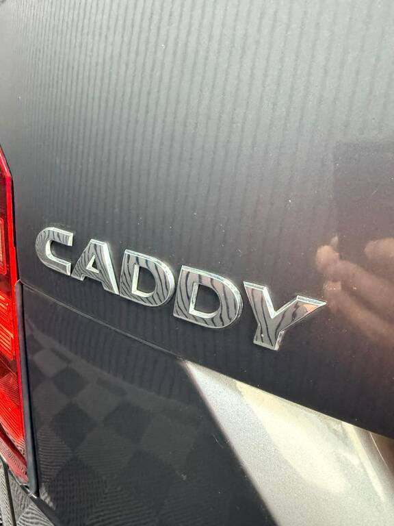 VOLKSWAGEN CADDY CADDY 1.0 TSI TRENDLINE - 6