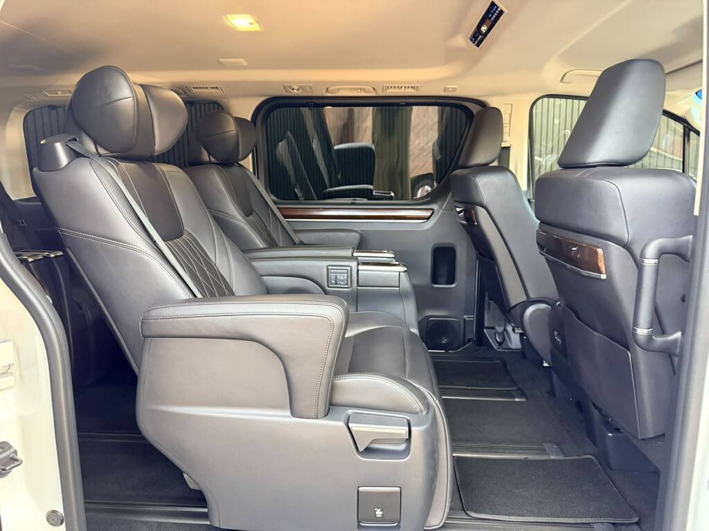 TOYOTA QUANTUM QUANTUM 2.8 VX 6 SEAT - 19