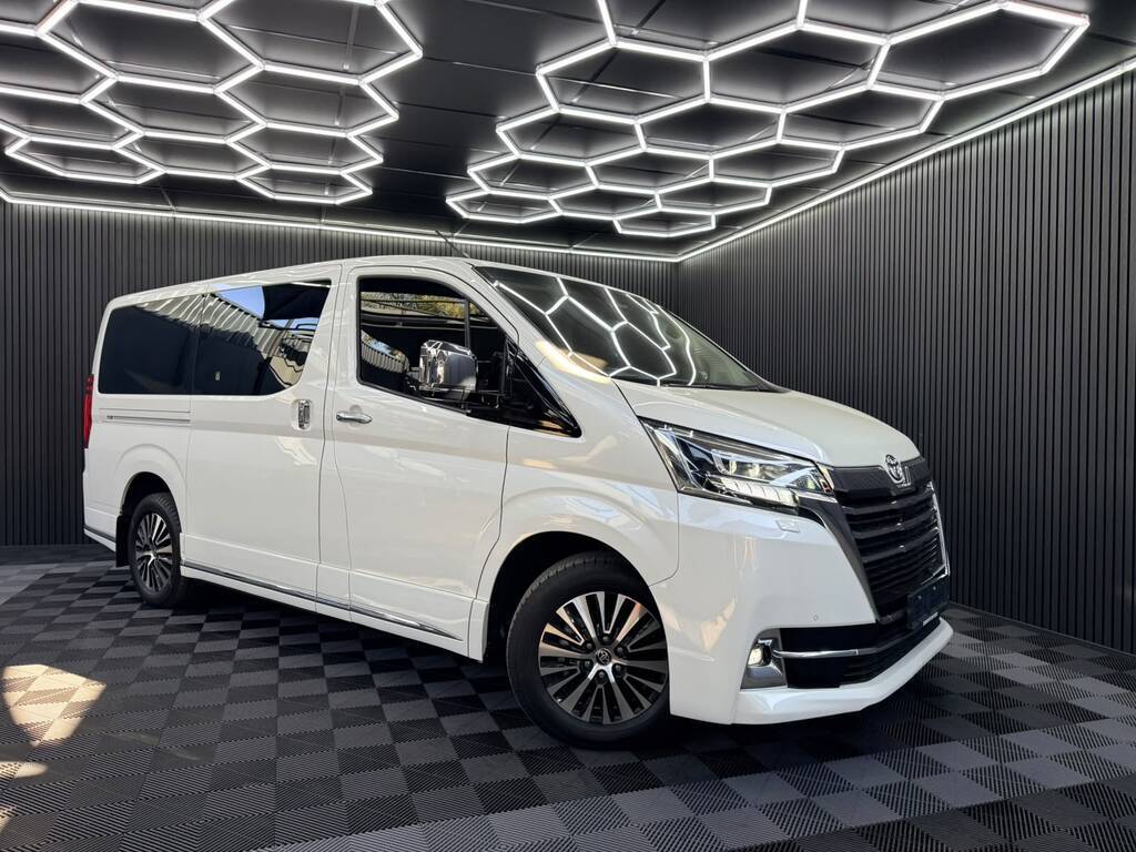 TOYOTA QUANTUM QUANTUM 2.8 VX 6 SEAT - 2