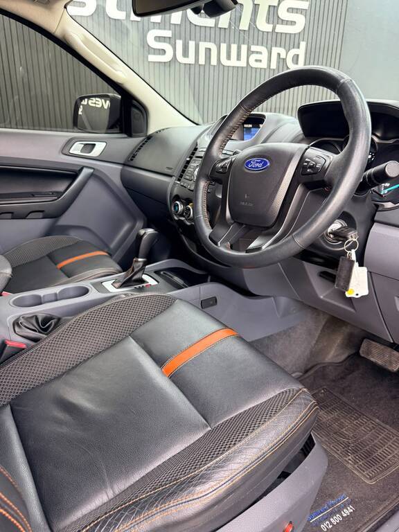 FORD RANGER RANGER 3.2TDCi WILDTRAK A/T P/U D/C - 17