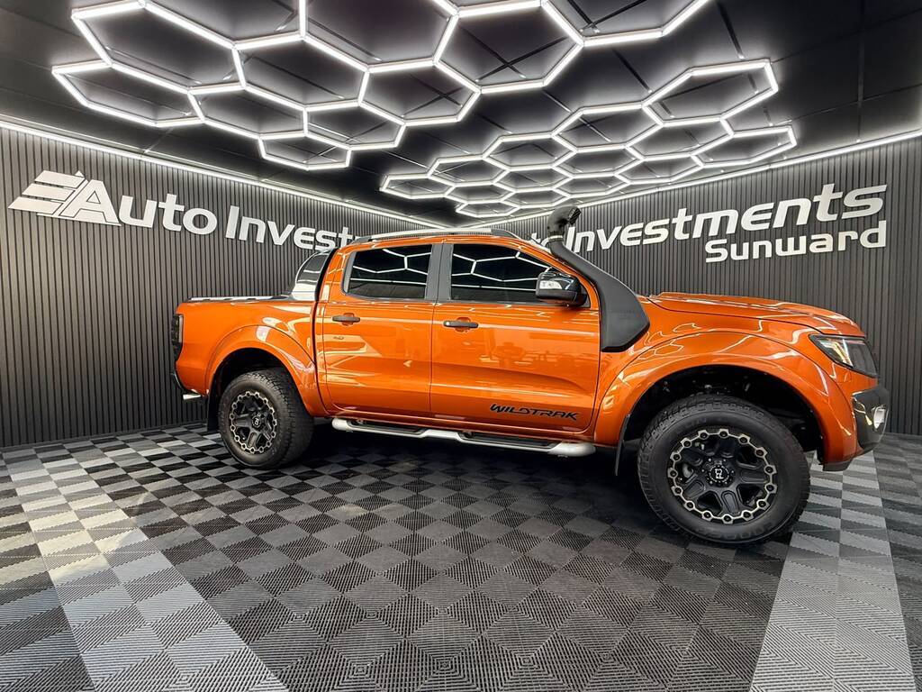 FORD RANGER RANGER 3.2TDCi WILDTRAK A/T P/U D/C - 4