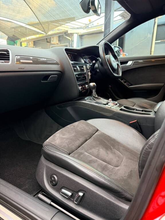 AUDI S4 RS 4 AVANT QUATT STRONIC - 15