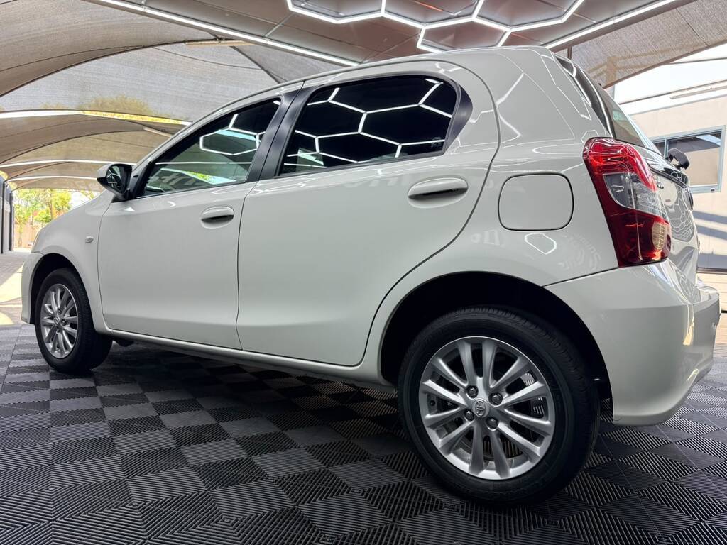 TOYOTA ETIOS ETIOS 1.5 Xs/SPRINT 5Dr - 9