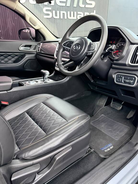 GWM P-SERIES P-SERIES 2.0TD LS/BLACK EDITION A/T D/C P/U - 13