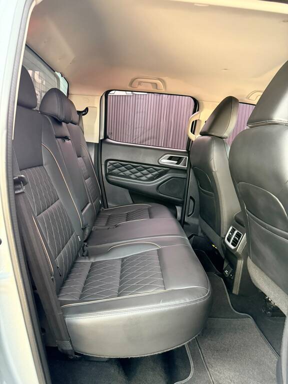 GWM P-SERIES P-SERIES 2.0TD LS/BLACK EDITION A/T D/C P/U - 19