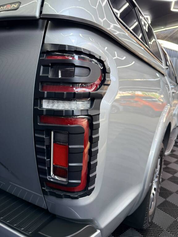 GWM P-SERIES P-SERIES 2.0TD LS/BLACK EDITION A/T D/C P/U - 4