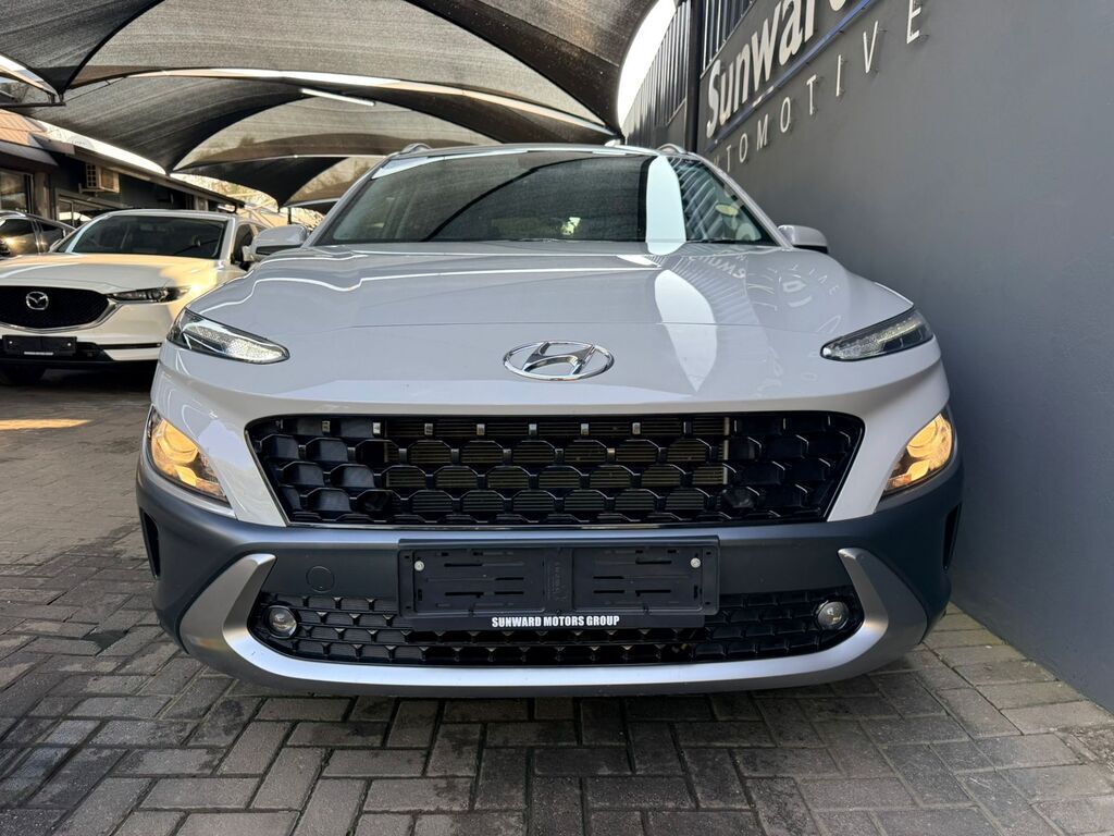 HYUNDAI KONA KONA 2.0 EXECUTIVE IVT - 13
