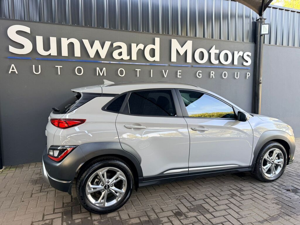 HYUNDAI KONA KONA 2.0 EXECUTIVE IVT - 2