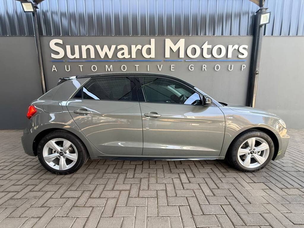 AUDI A1 A1 SPORTBACK 30 TFSI S-LINE S TRONIC - 17