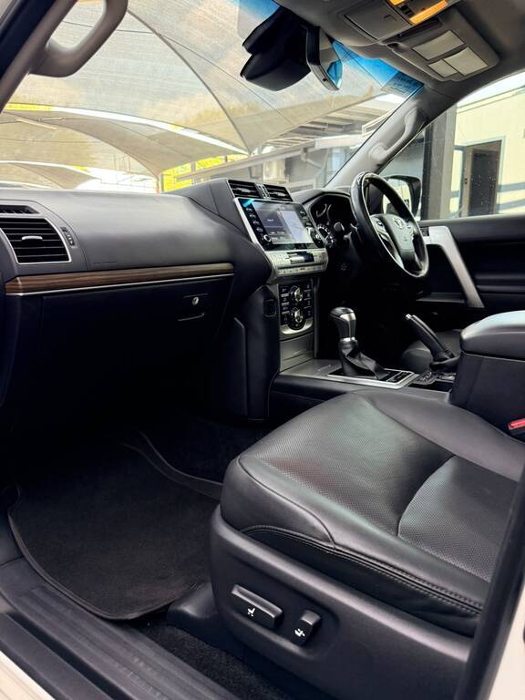 TOYOTA PRADO PRADO VX-L 2.8GD A/T - 16
