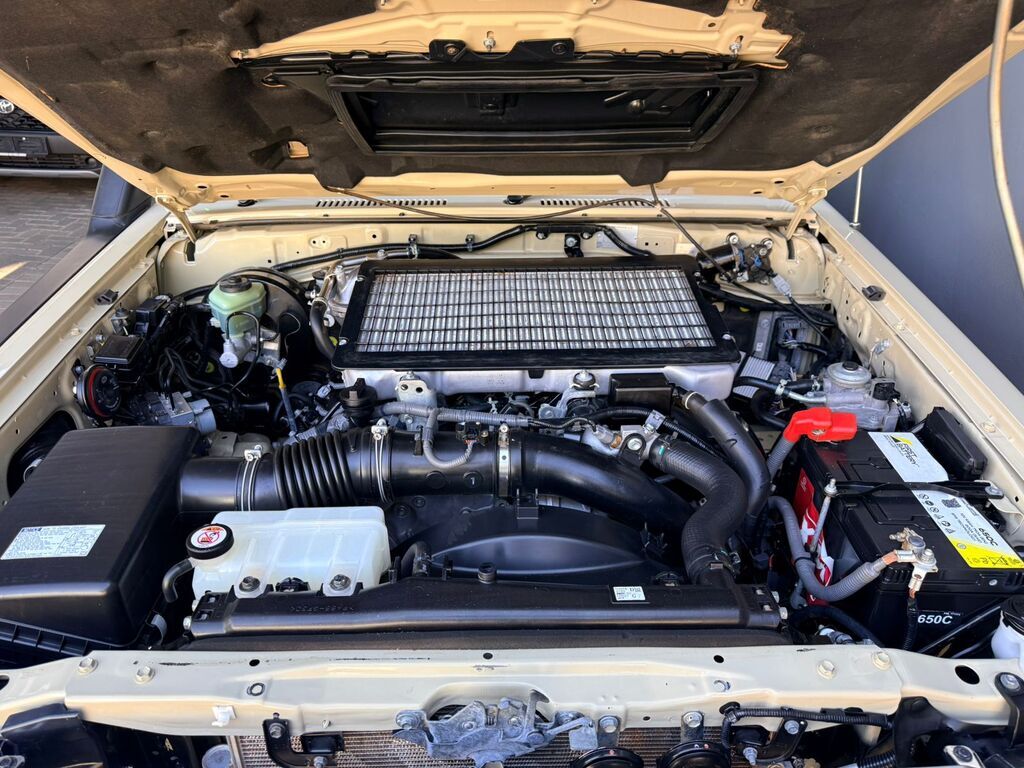 TOYOTA LAND CRUISER PICK UP LAND CRUISER 79 4.5D P/U S/C - 14
