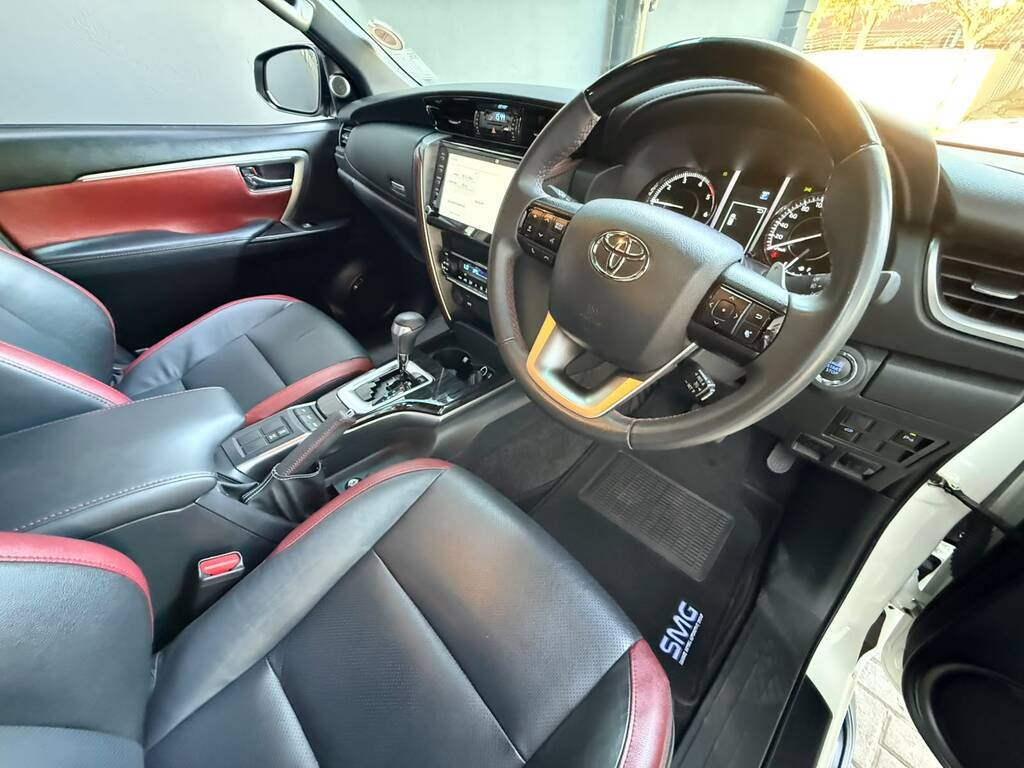 TOYOTA FORTUNER FORTUNER 2.8GD-6 R/B A/T - 3