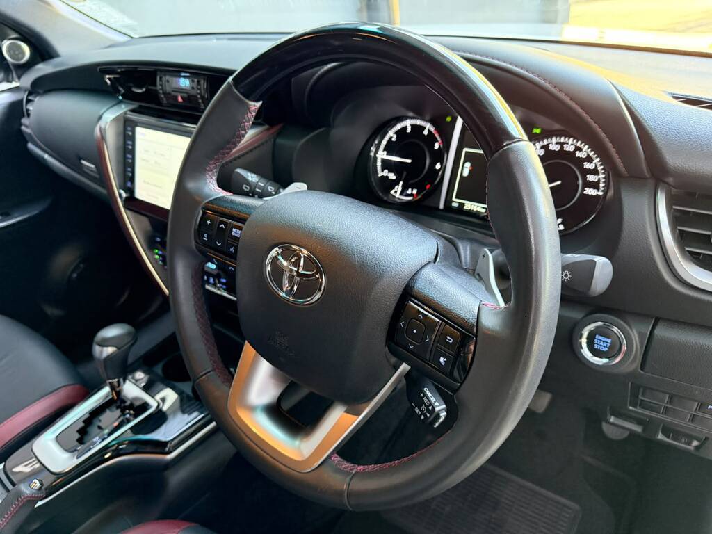 TOYOTA FORTUNER FORTUNER 2.8GD-6 R/B A/T - 5