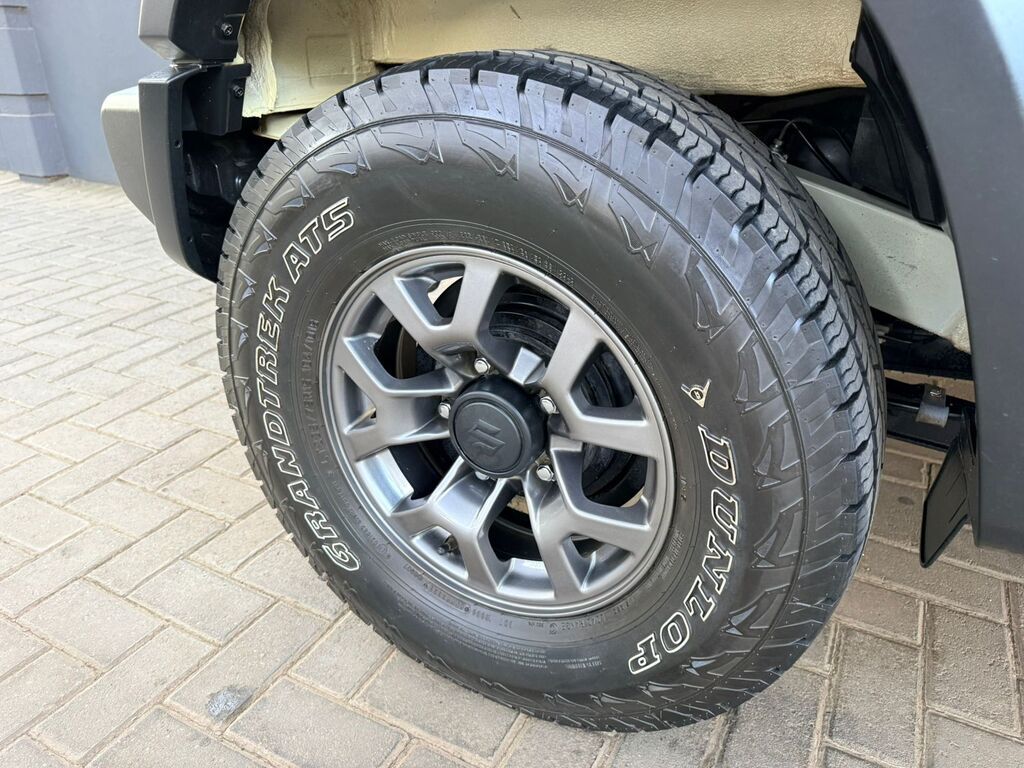 SUZUKI JIMNY JIMNY 1.5 GLX A/T - 9
