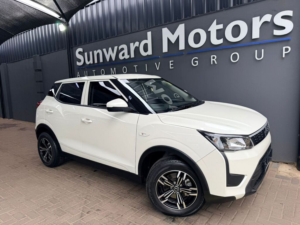 MAHINDRA XUV300 XUV300 1.2T (W4) - 1