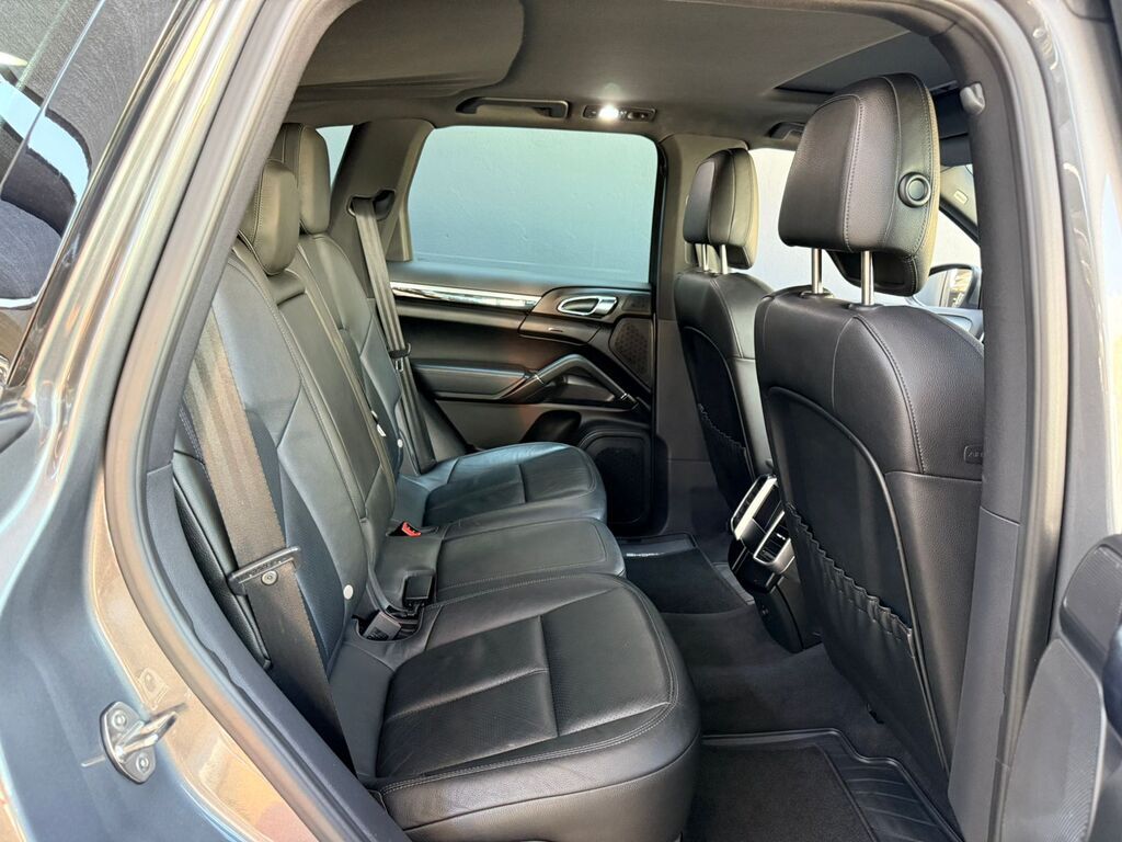 PORSCHE CAYENNE CAYENNE DIESEL TIP - 17