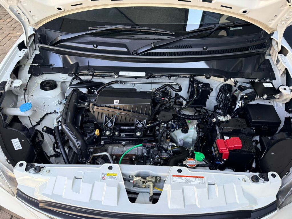 TOYOTA VITZ VITZ 1.0 XR AMT - 13