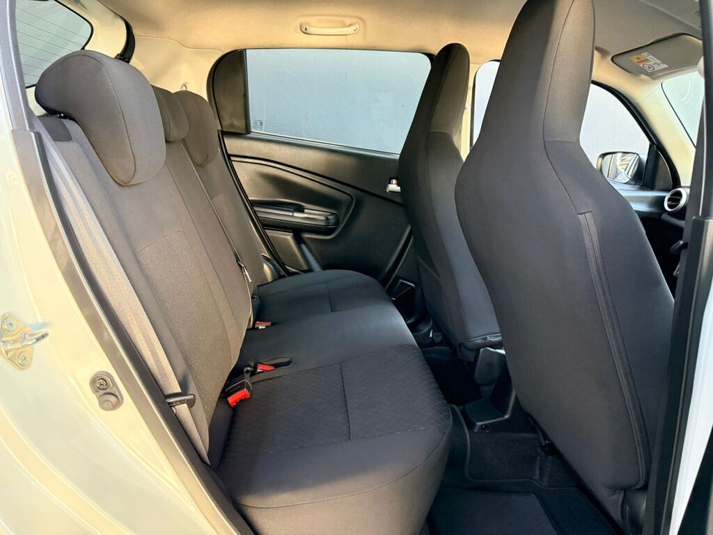 TOYOTA VITZ VITZ 1.0 XR AMT - 9