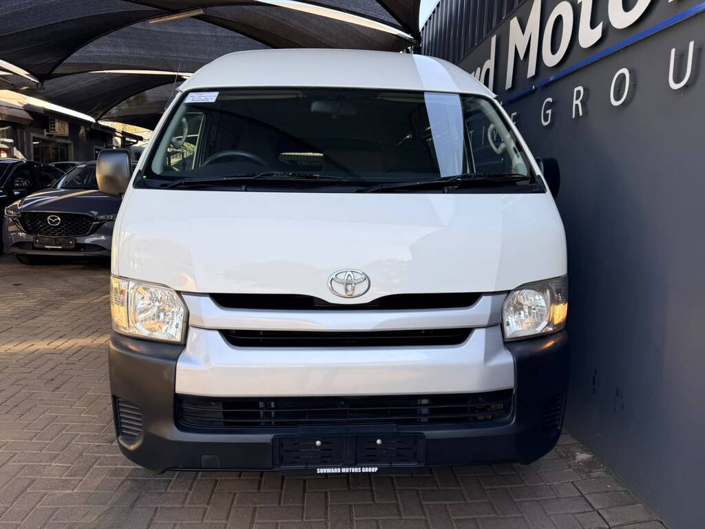 TOYOTA QUANTUM QUANTUM 2.7 LWB F/C P/V - 10