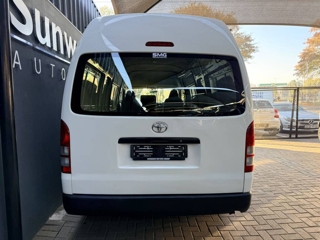 TOYOTA QUANTUM QUANTUM 2.7 LWB F/C P/V - 12